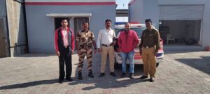 Road Safety team members from Parisar joined by police officials - the team that undertook the inspection of the expressway.